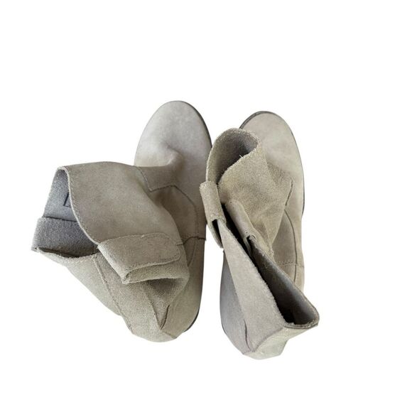 OTBT Sandpiper Genuine Suede Leather Tan Wedge Booties size 8 - Picture 3 of 6